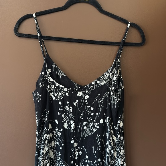 Reformation Black & White Floral Maxi Slip Dress - Picture 5 of 7